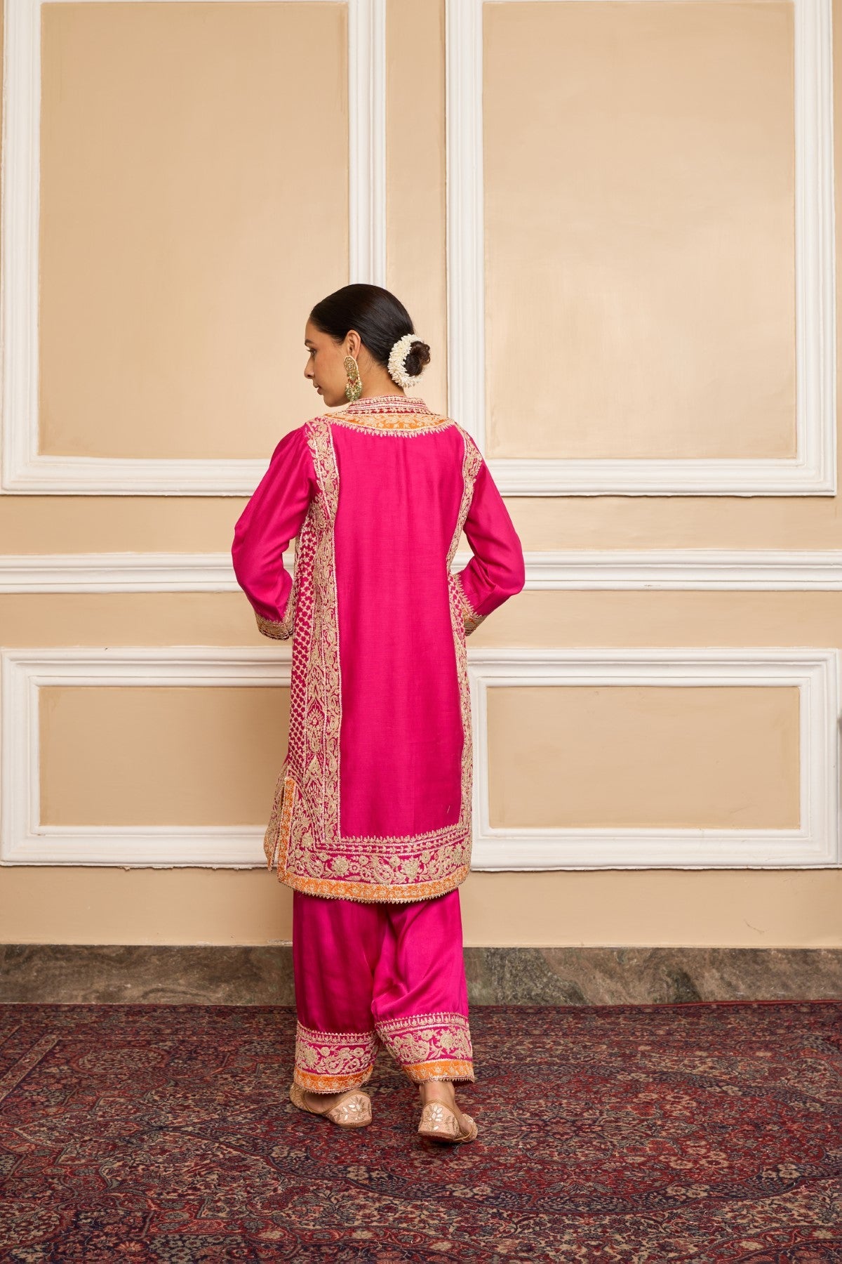 NAAYAAB - HOTPINK SHORT KURTA WITH SALWAR AND DUPATTA (LXRTS)