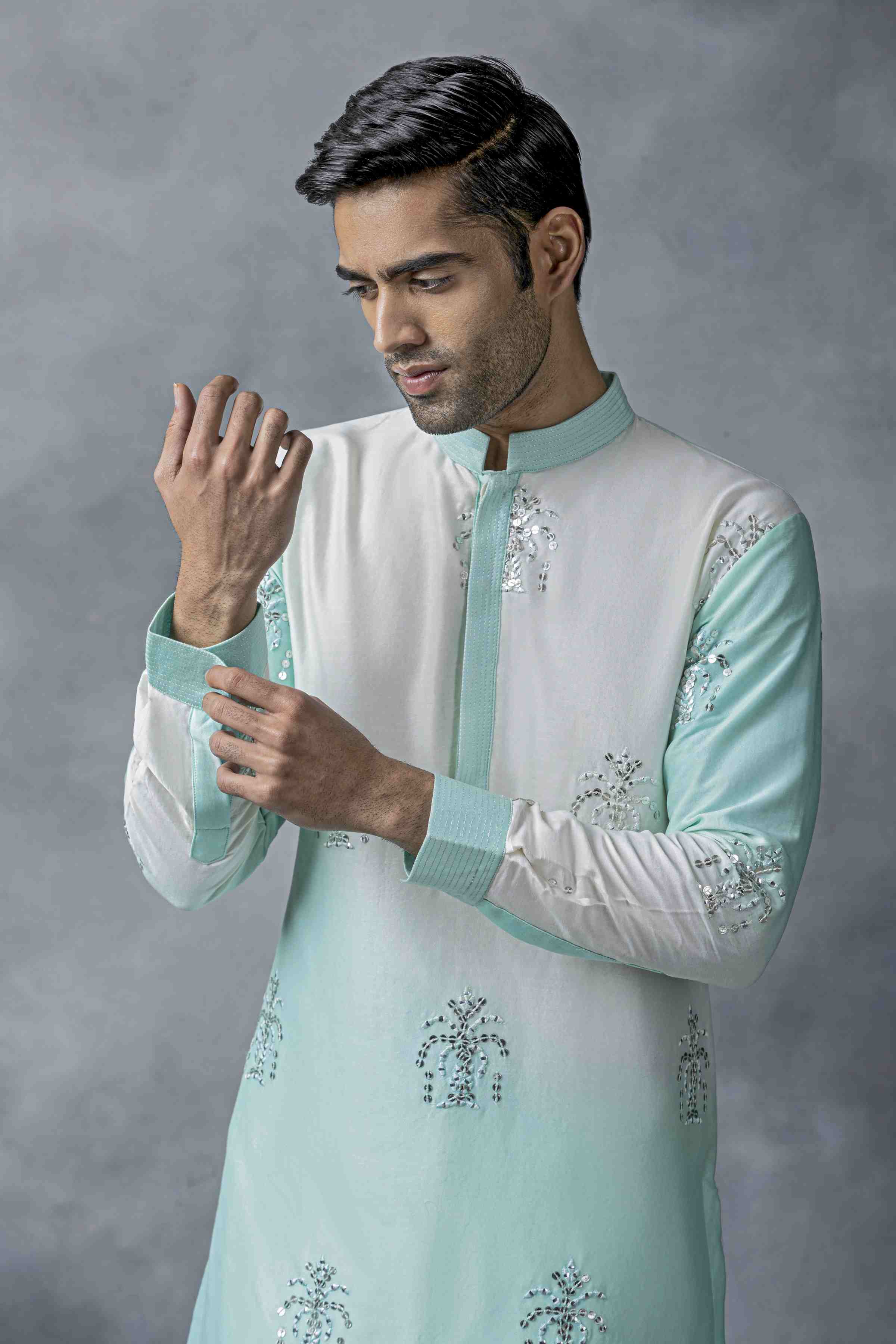 Off White And Sea Green Ombre Kurta Set
