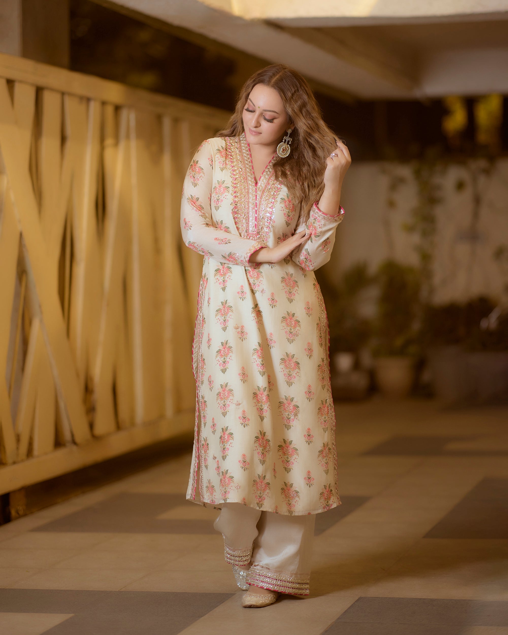 Gargi Tunic with Palazzo-Sonakshi Sinha