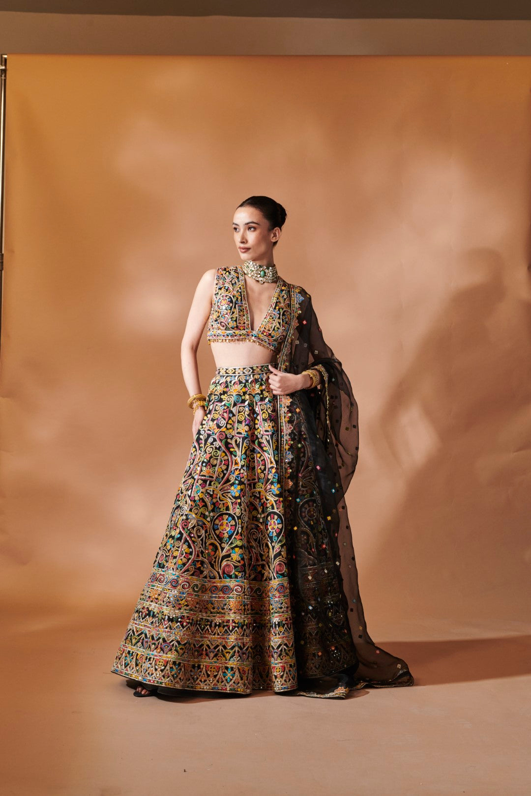 BLACK EMBROIDERED LEHENGA SET