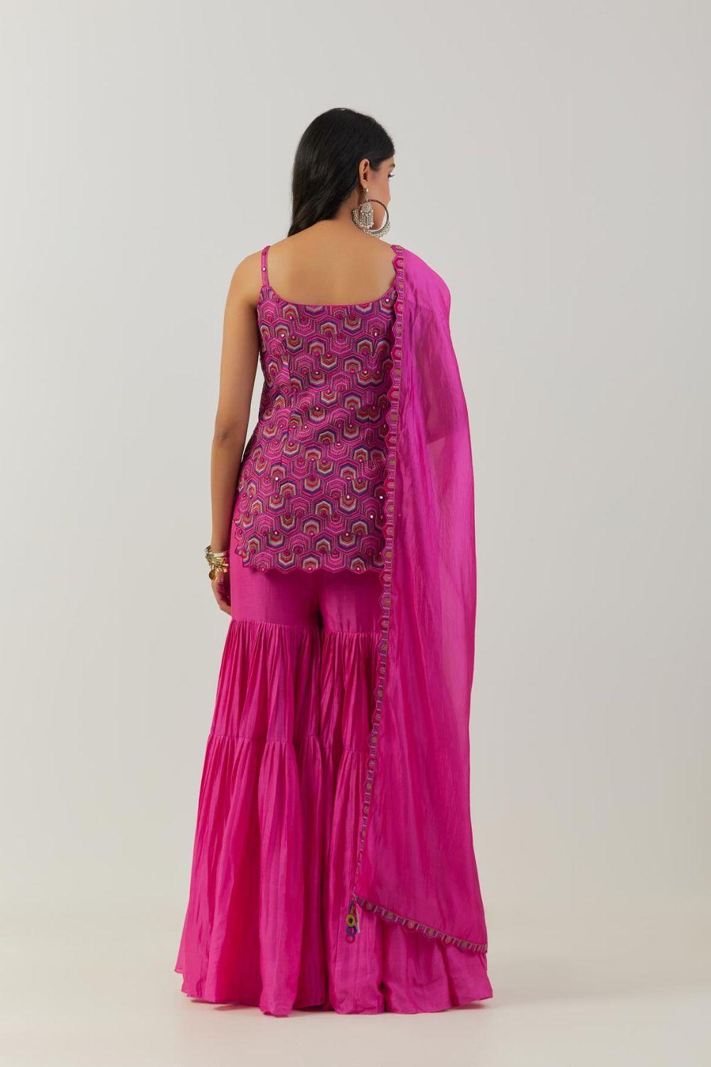 The Noor Set