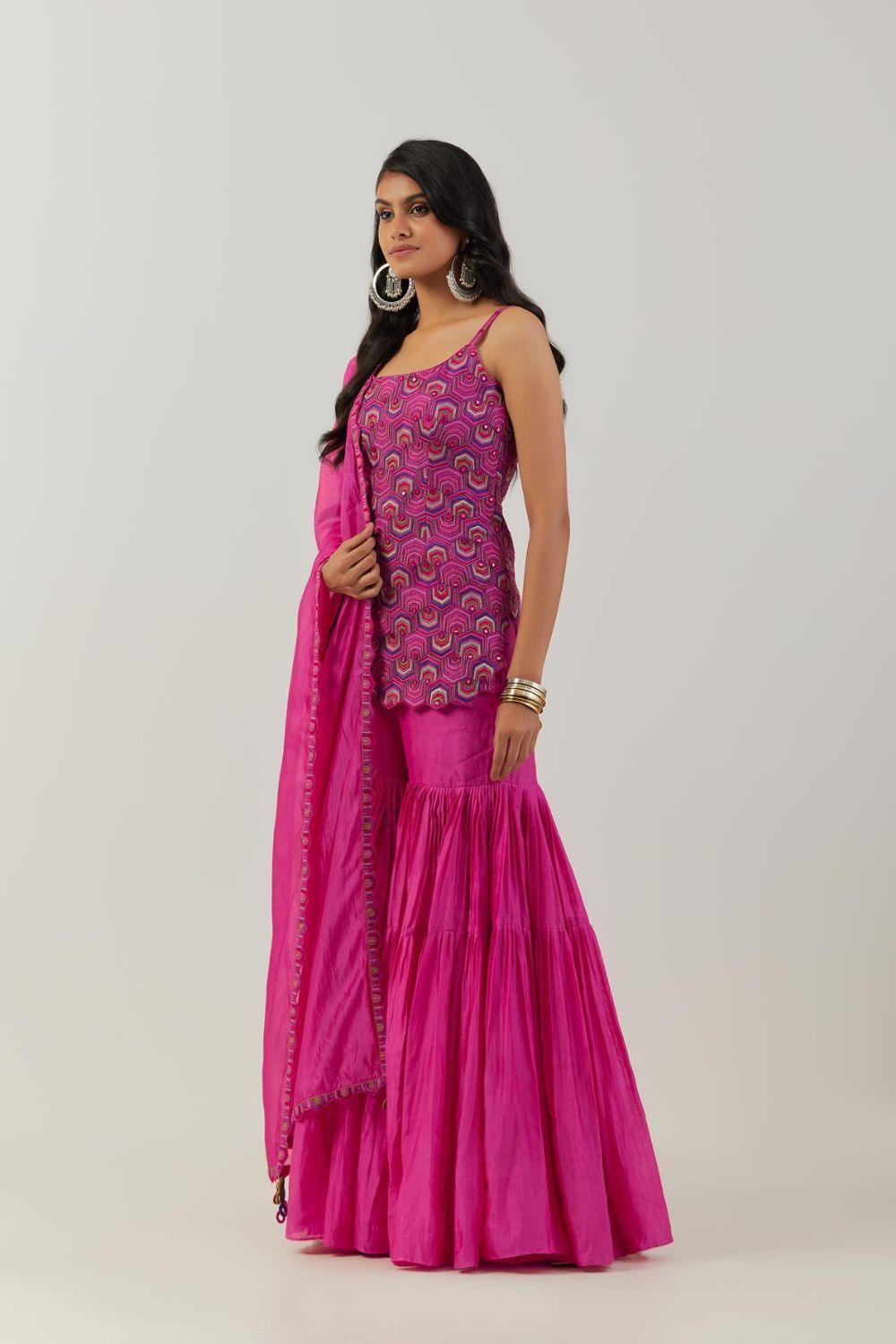 The Noor Set
