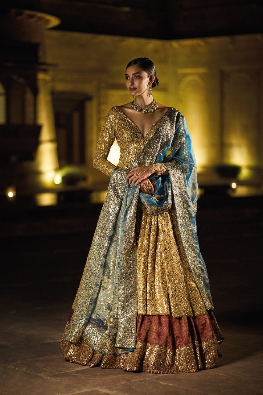 Antique Gold Gota Patti Jacket Set