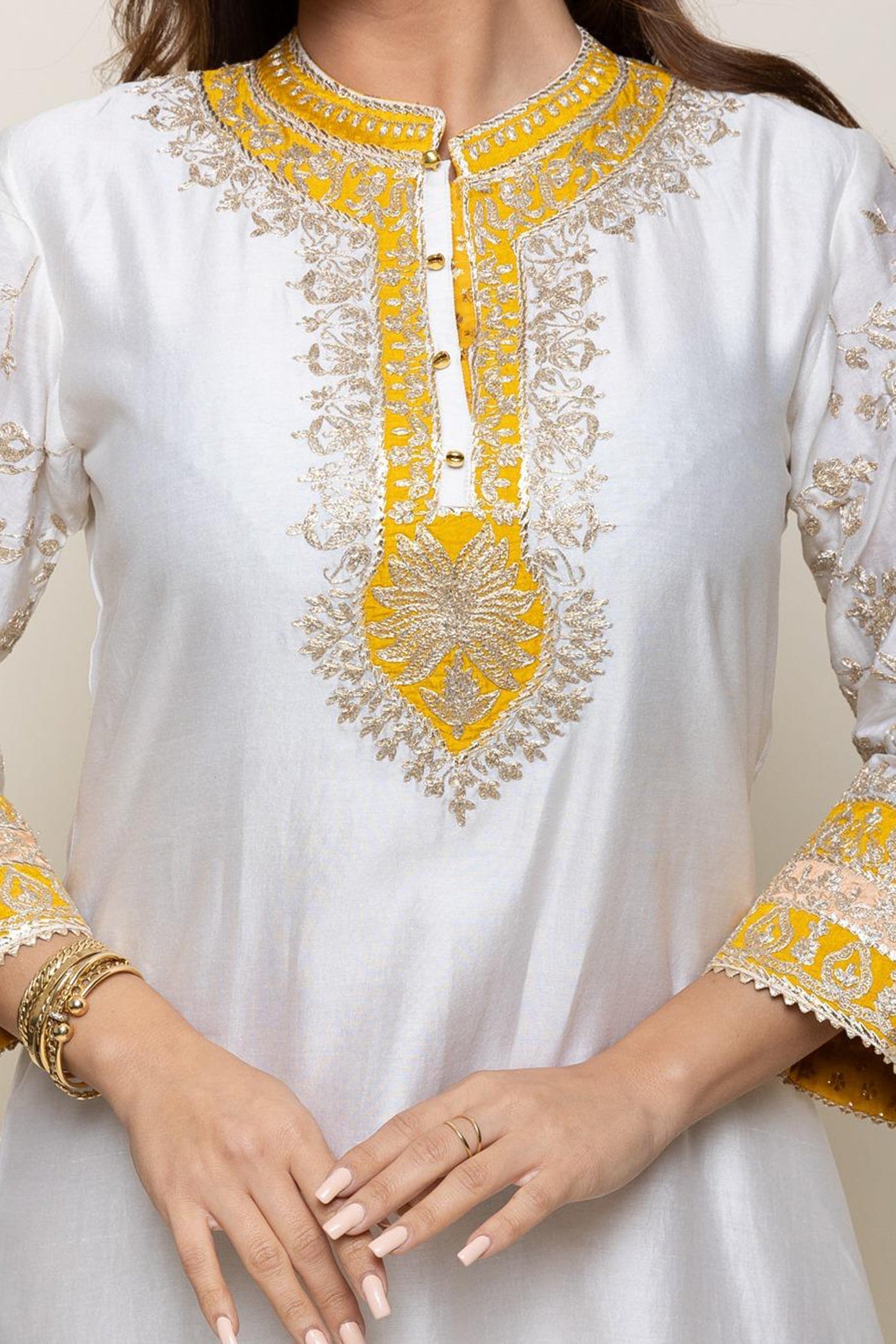 Resham - Daisy Ivory Abaya