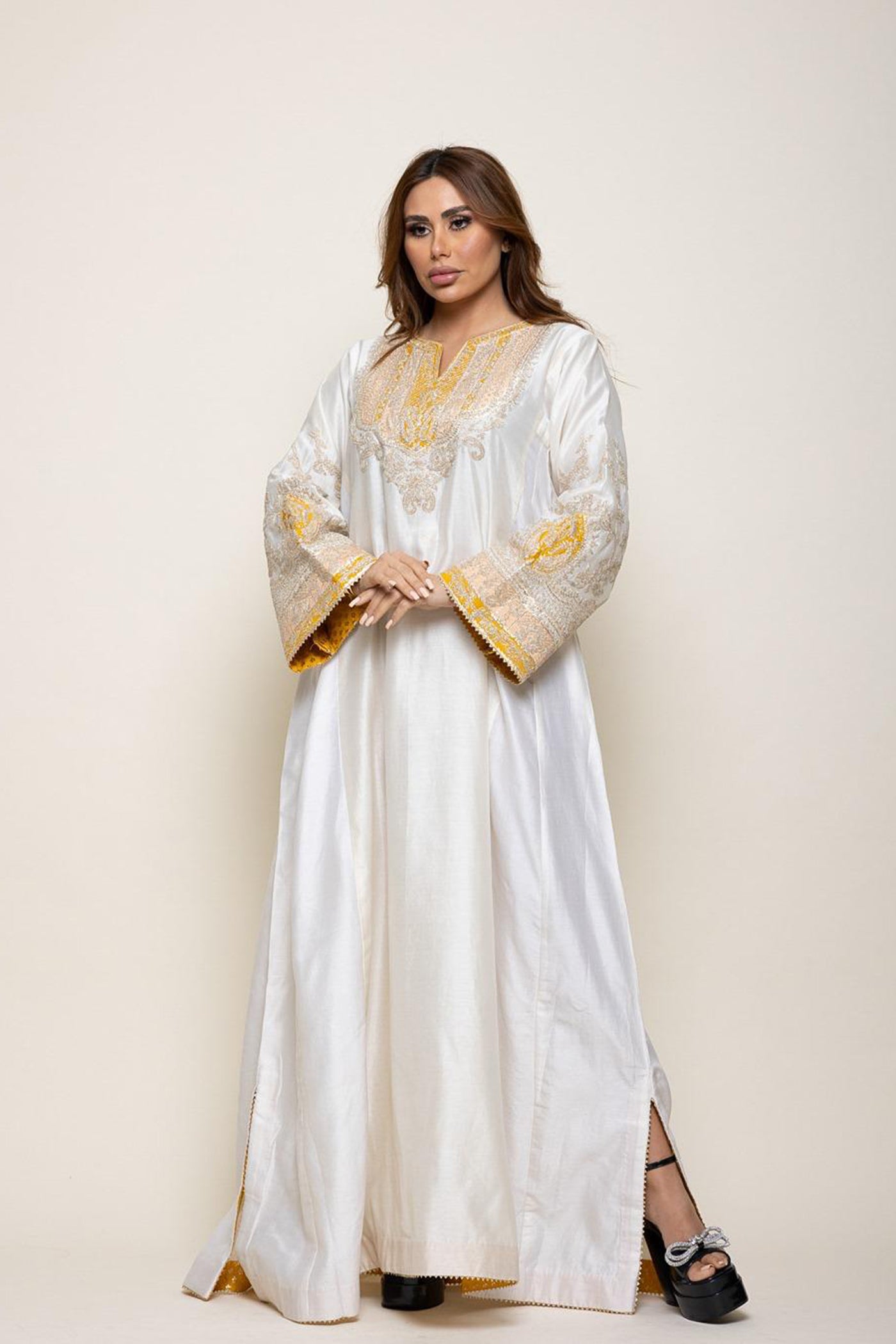 Mohsina - Daisy Ivory Abaya