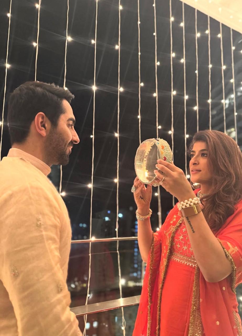 Ayshmann Khurrana in Nawab Kurta Set