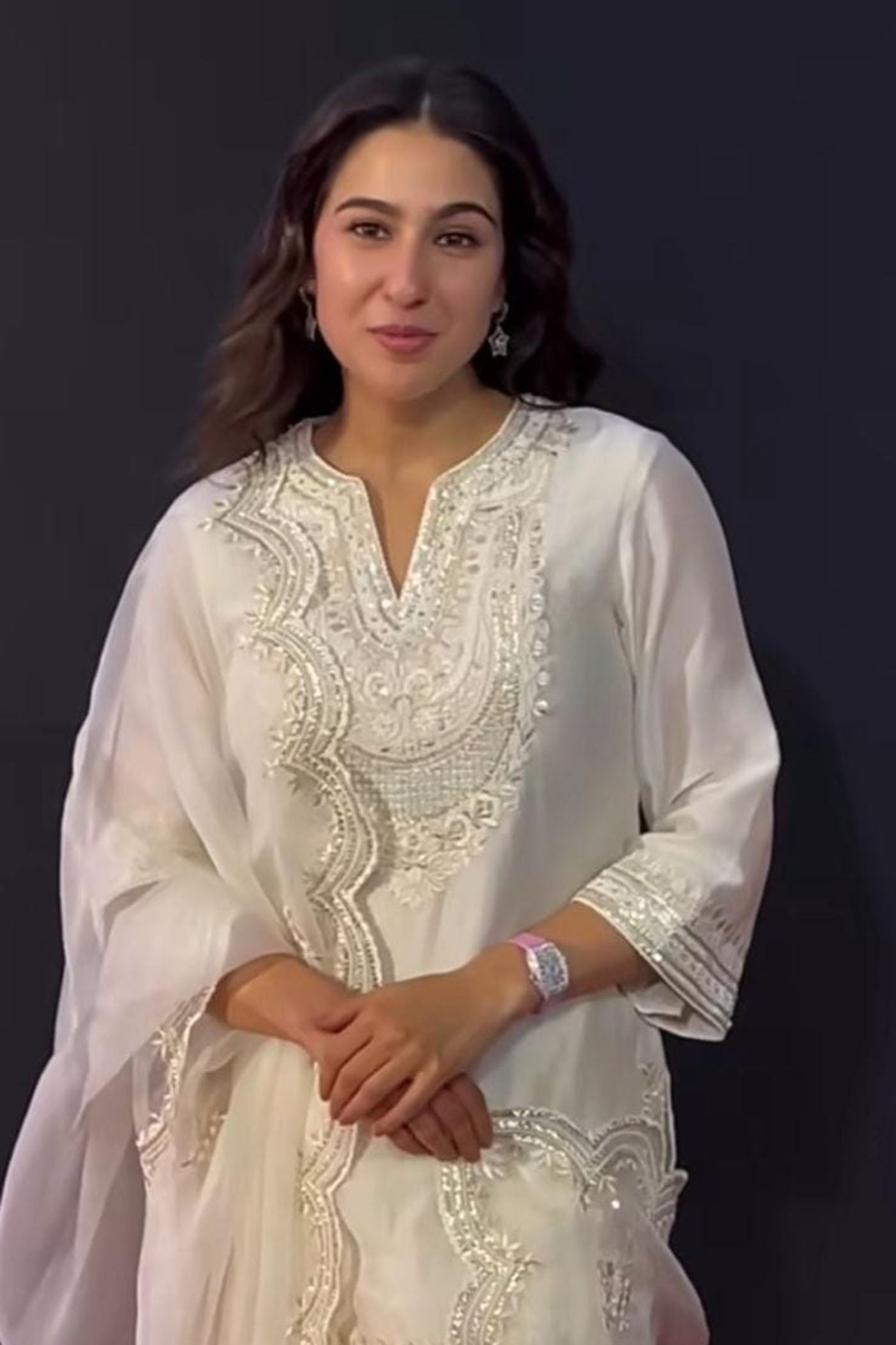 Sara Ali Khan In Sara - Short Kurta With  Salwar