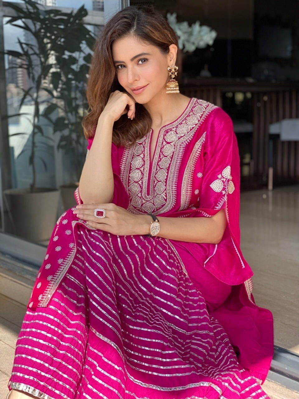 Muzzafar Sharara Set-Aamna Sharif